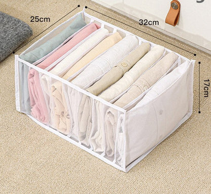 EVA - Garderob med Flera Fack Klädavdelare