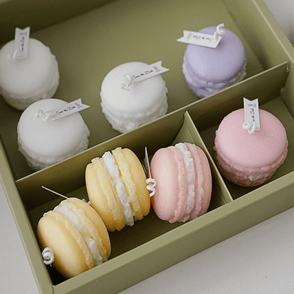 EMILIA - Långvariga Doftljus med Fräscha Dofter