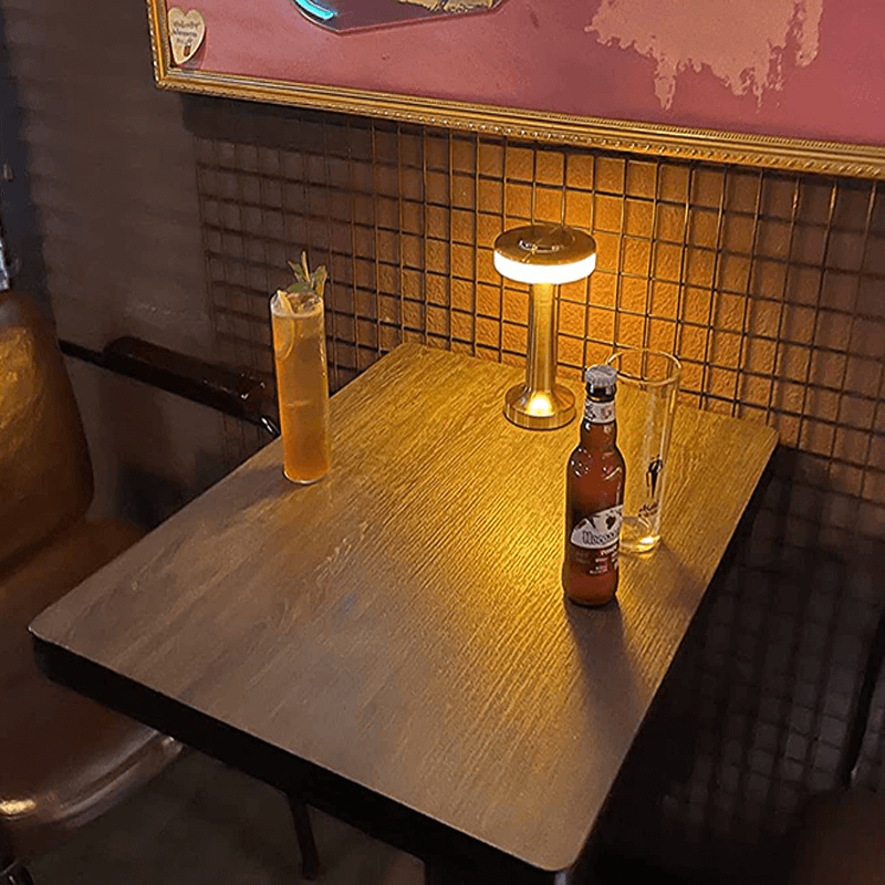 PONTUS - Bärbar Uppladdningsbar Retrobordslampa för Mysiga Utrymmen