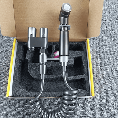 FlushEase – Handdusch för Toalett med Rostfritt Stål, Dubbla Utgångar & Teleskopslang